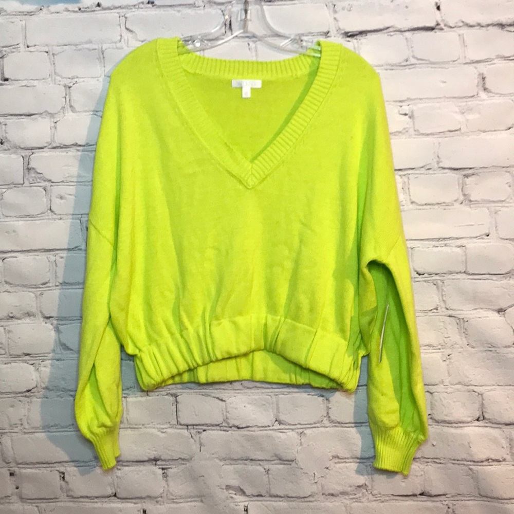 NWT Abound Neon Green Sorbet V-Neck Crop Sweater